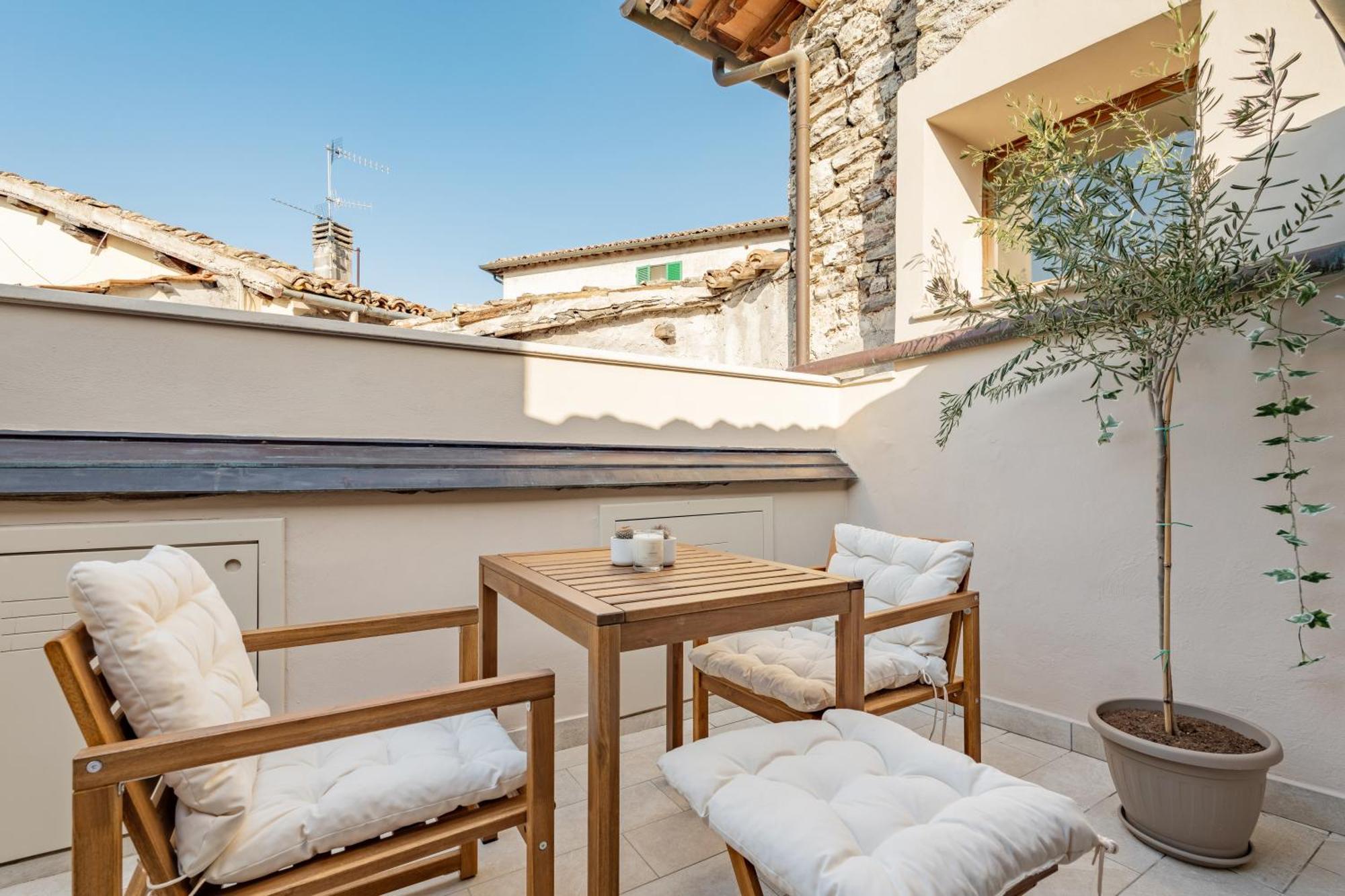 A Casa Di Nadia Apartment Spoleto Exterior photo